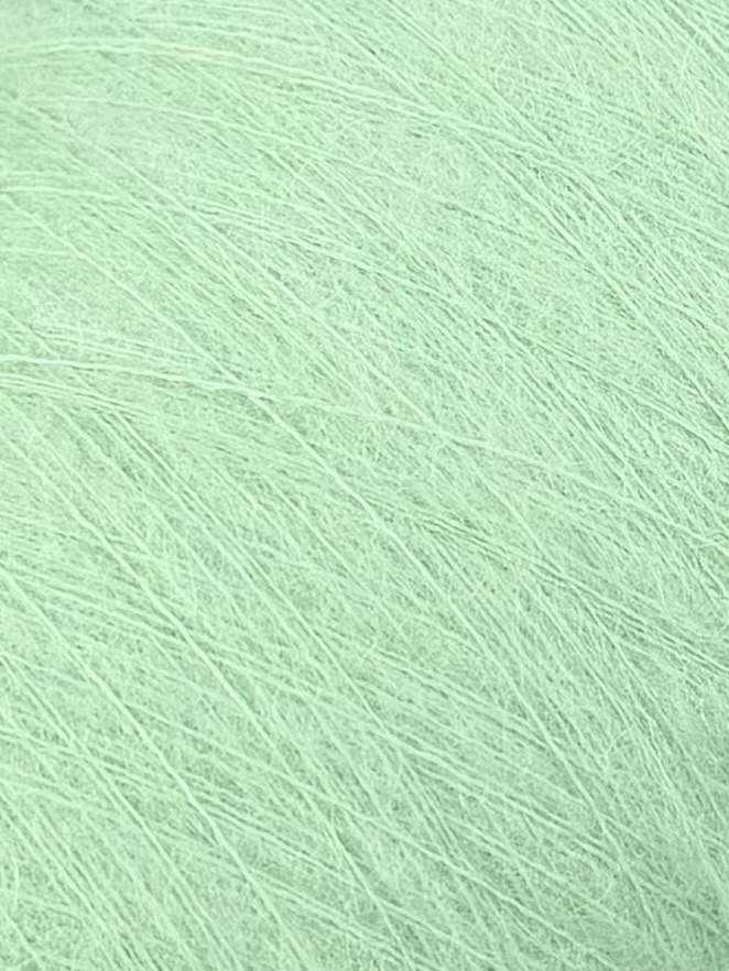 Lanificio dell’Olivo Art. Ebony 2200 m / 100 g – Fil en alpaga baby col. Vert menthe délicat